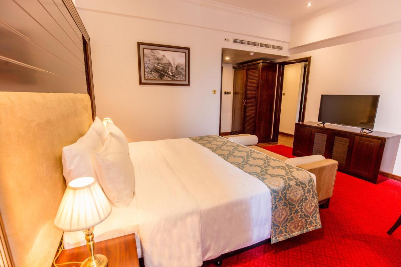 Trillium Boutique City Hotel Colombo Exterior photo