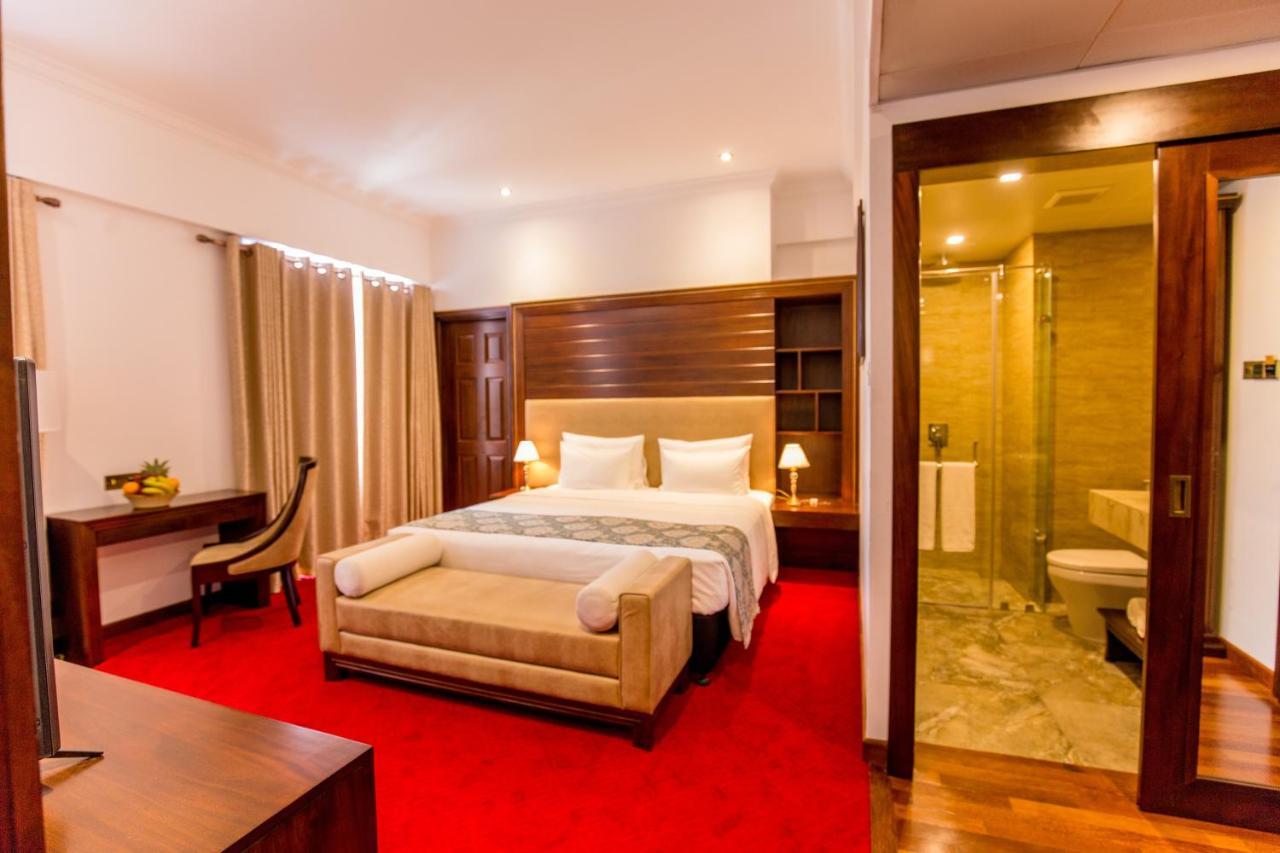 Trillium Boutique City Hotel Colombo Exterior photo